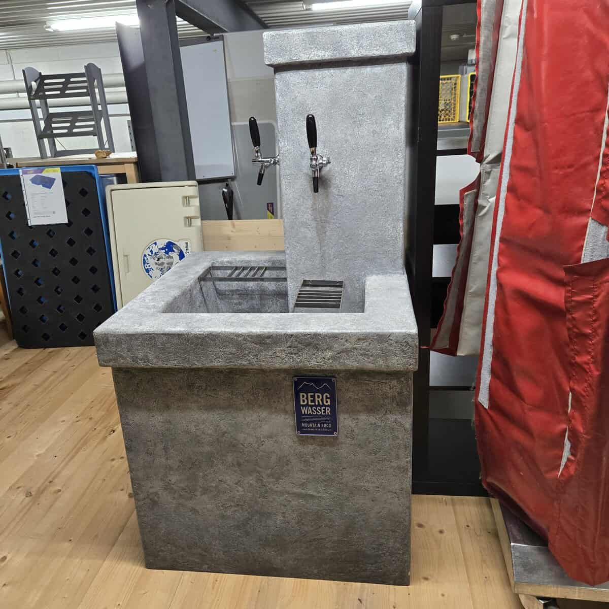 Getränke-Brunnen, Indoor Brunnen mit Zapfhahne, B 78 x T 78 x H 140 cm – Bild 4