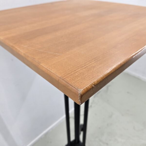 Bartisch Buche massiv B 60.5 x T 60.5 x H 113.5 cm – Bild 5