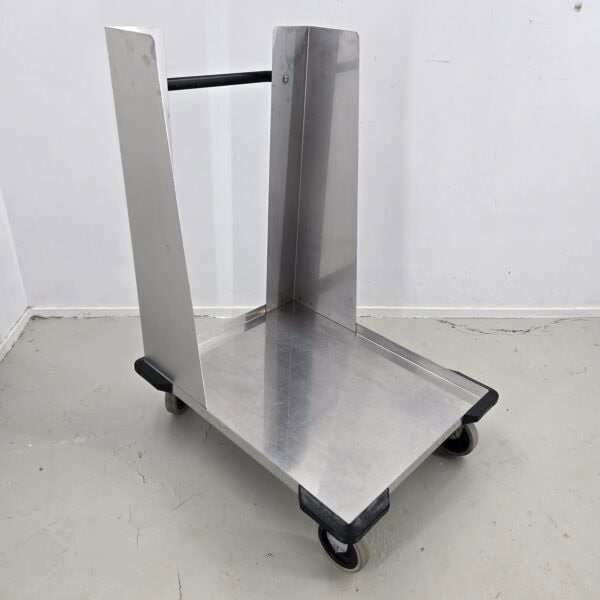 Spülkorbwagen I Plattformstapler für Körbe und Tablett, B 60 x T 72 x H 96 cm, Korbgrösse: max. 50 x 60 cm