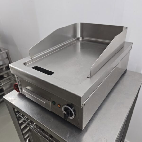 Grillplatte I Griddleplatte Berner Tischbratplatte glatt B 40 x T 60 x H 20 cm, 400V, 4.5kW – Bild 3