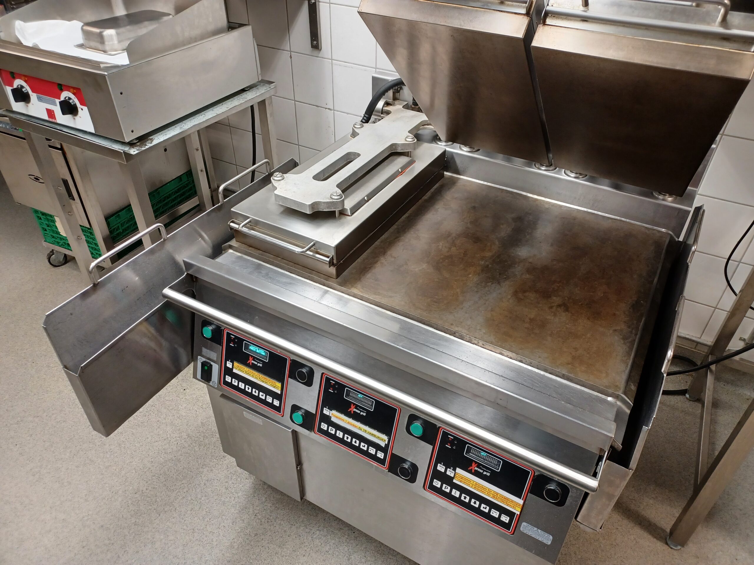 Grill I Bräter Garland XE36 - 0138 400V, 25.6kW I 2 STK à CHF 6'900.00 – Bild 3