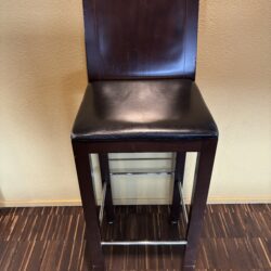 Barstuhl Ledersitz B 39 x T 42 x H 111/SH 83 cm