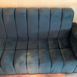 Sitzbank mit Stoffüberzug Samt türkis, B 160 x T 79 x H 100 I Total 17 STK, Stückpreis CHF 130.00 – Bild 2