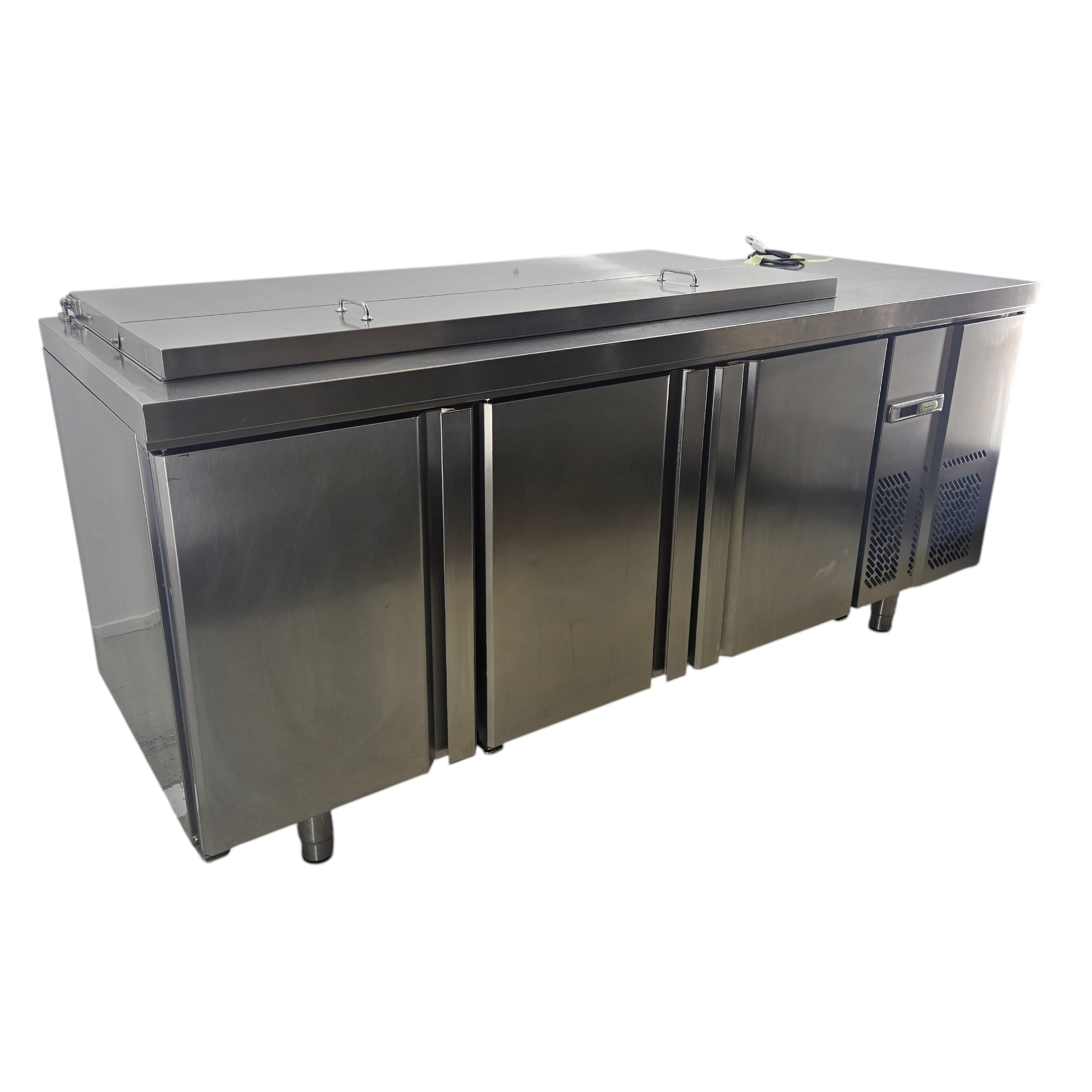 Saladette 4x GN 1/1, 3 Flügeltüren GN 1/1, B 196 x T 70 x H 66 cm – Bild 3