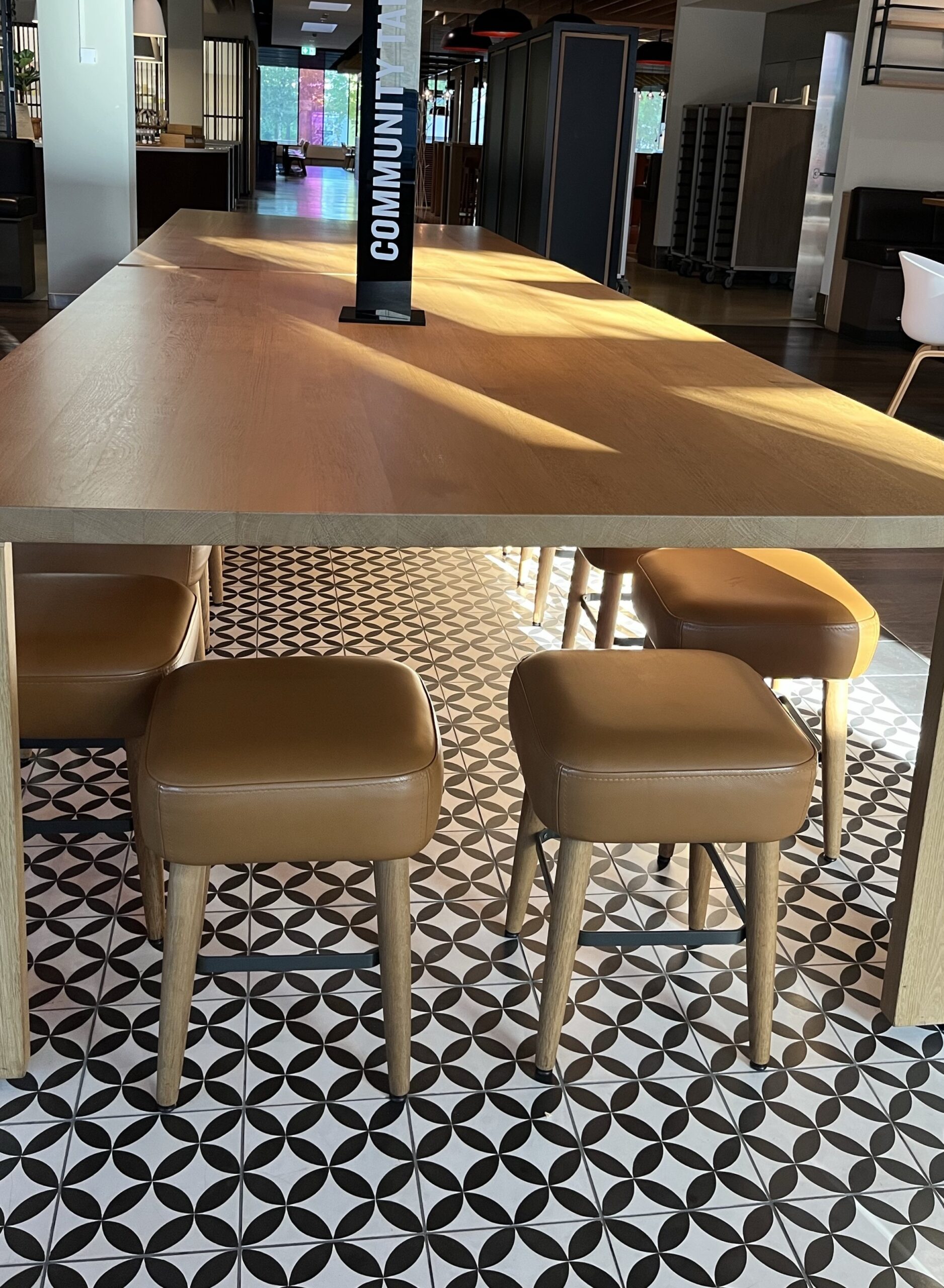 Hocker Schnieder Eiche/Leder Cognac – Bild 2