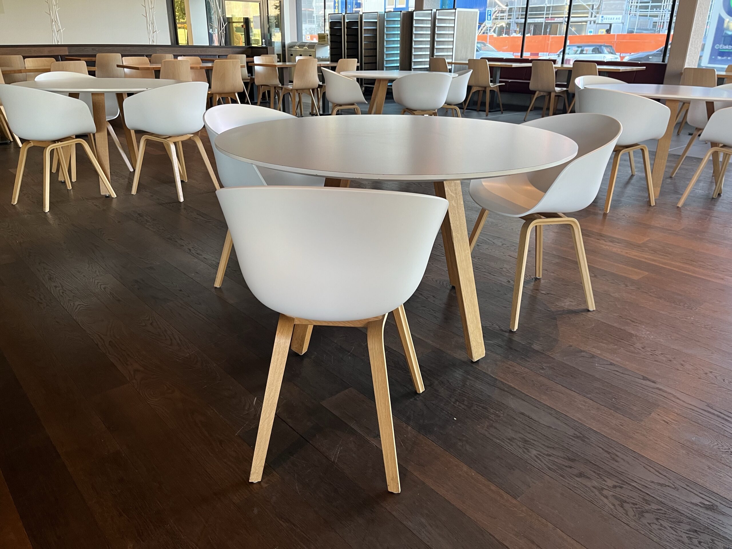 Tisch KFF Maverik rund 130 – Bild 2