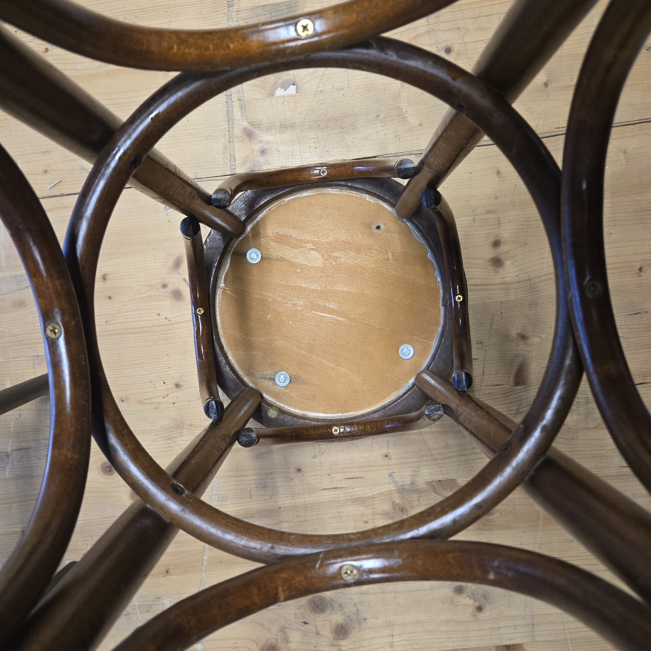 Barhocker TON, 22 STK für CHF 499.00 – Bild 5